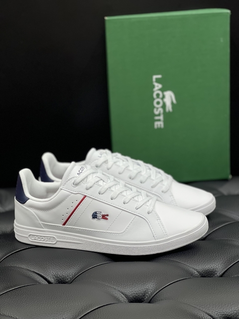 Sapatênis Lacoste Europa Pro - WHT/NVY/RED
