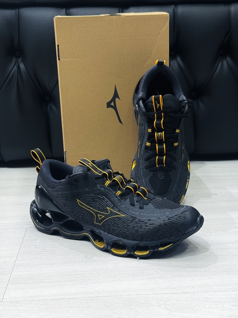 Tênis Mizuno Wave Prophecy 13