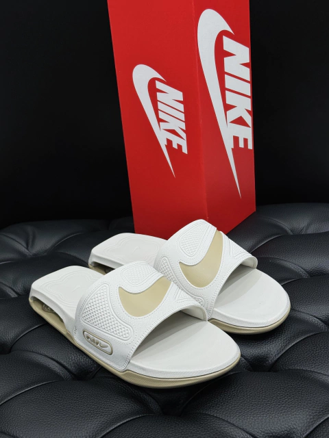 Chinelo Nike - Air Max Cirro Slide