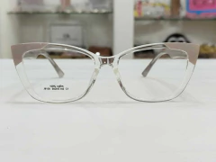 Clip On J9108 C1 en internet