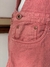 Jardineira Jeans rosa na internet