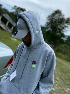 Moletom NK MultiSwoosh Cinza