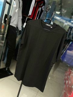 Camiseta griff importada na internet
