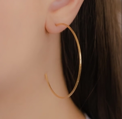 Brinco Argola Fio Fino Médio no Dourado
