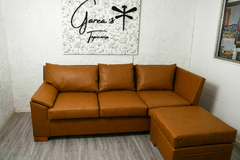 Sillón Marrón en Ecocuero con camastro