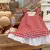 Vestido Xadrez com Chapéu na internet