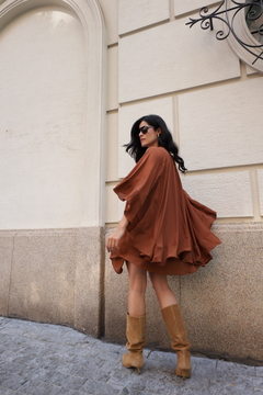 Imagem do VESTIDO MINI COM CAPA CREPE NEW SABIA