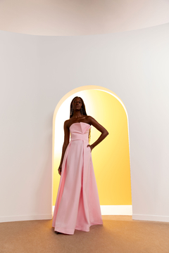 VESTIDO INCROYABLE na internet