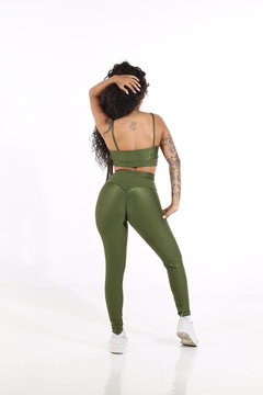 Top Liz Verde Militar na internet