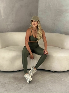 Top Sara Verde Militar na internet