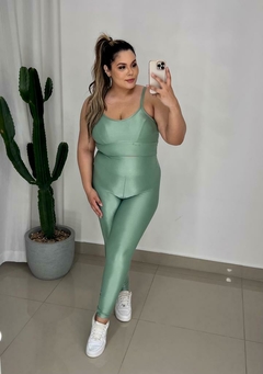 Legging Patrícia Verde chá na internet