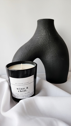 Vela de soja Moments collection WINE AND CHILL black