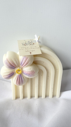Souvenir vela de molde arcoiris flor pintada - comprar online