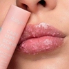 EXFOLIANTE LABIAL EN BARRA DE FRESA RUBY ROSE