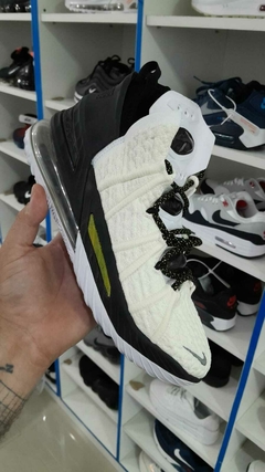 jordan lebron cremitas