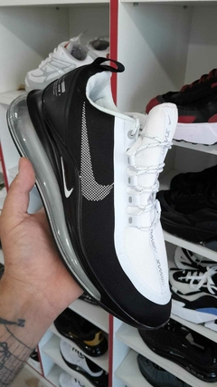 air max 720 utility negra y blanca