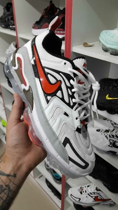 vapormax evo blancas pipa roja