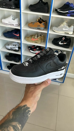 force negra con blanco