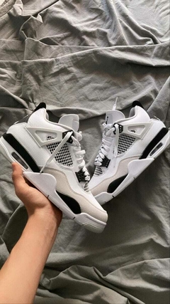 jordan blancas con negro