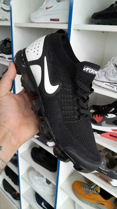 vapormax negras pipa blanca talon blanco