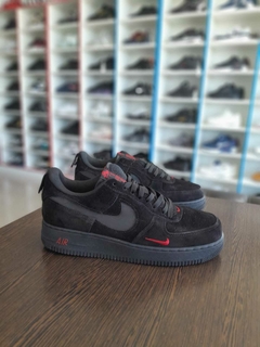 air force negras pipa roja