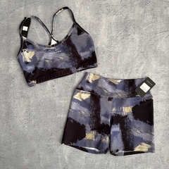 Conjunto top + calza