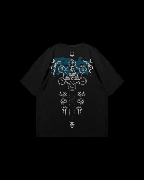 Camiseta Street Premium Runas - Majo - comprar online