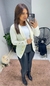 Blazer Kate na internet