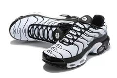 Air Max Plus Tn 1 - Oreo na internet