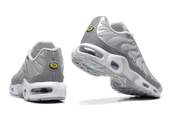 Air Max Plus Tn 1 - Silver Bullet na internet