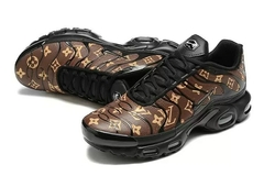 Air Max Plus Tn 1 ft. LV - comprar online