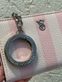 TARJETERO KEYCHAIN ROSA - comprar online
