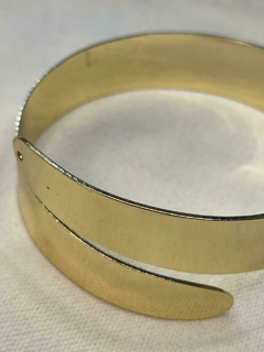 BRAZALETE DORADO