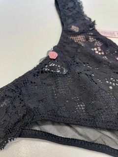 LESS ENCAJE CON DIJE STRASS - tienda online