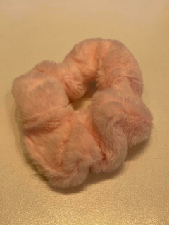 SCRUNCHIE DE PELUCHE en internet