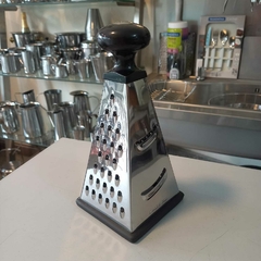 Rallador acero inoxidable pirámide - comprar online