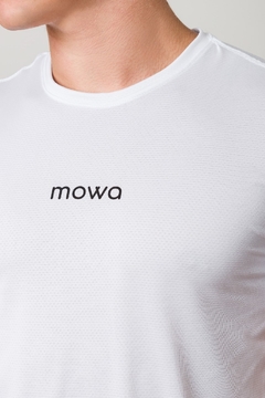 Camiseta UV Dry MOVVA Float Masculina na internet
