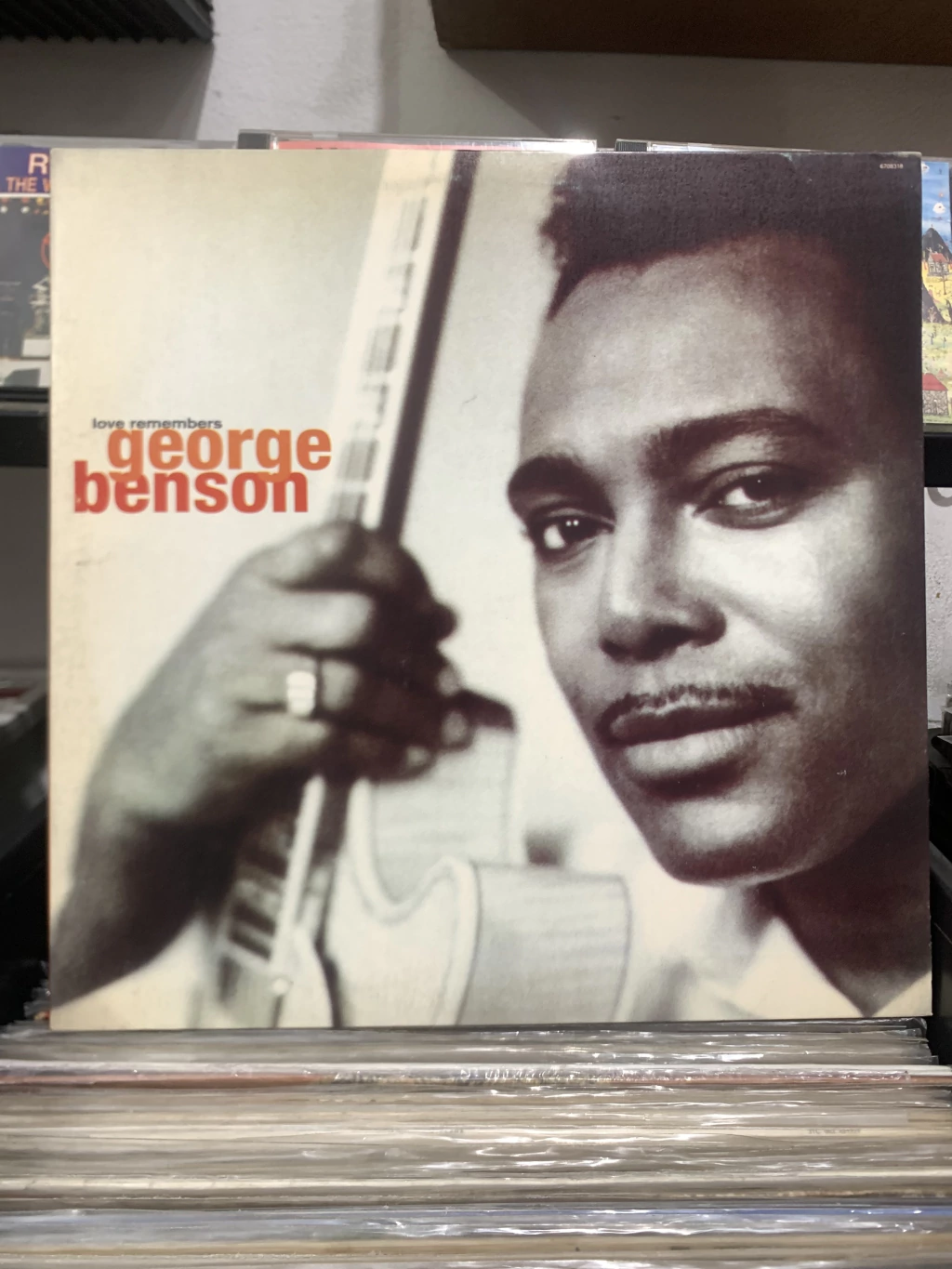 GEORGE BENSON - LOVE REMEMBERS ( 1993 )