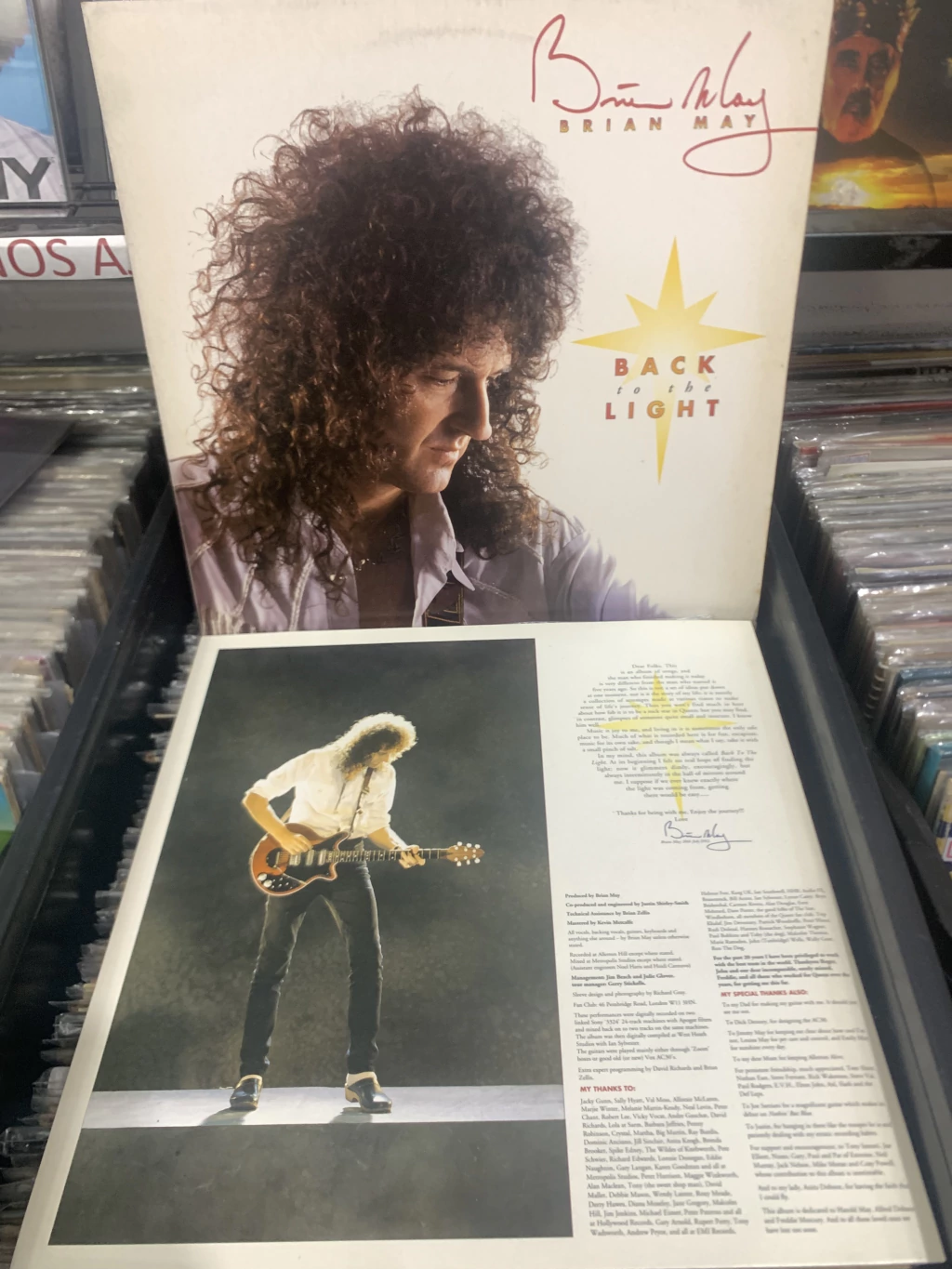 BRIAN MAY - BACK TO THE LIGHT ( 1992 )