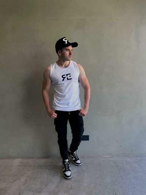 Musculosa "Powered by"