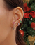 Brinco Ear Cuff Com Baguetes Coloridas - Ouro 18k - comprar online