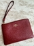corner zip wristlet Coach - Mc bolsas & accesorios