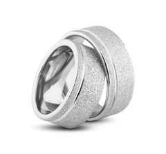 Aliança Reta 8mm Aço Inox Diamantada | Friso lateral - Unidade
