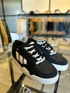 Adi2000 Negras con Suela Blanca - Choice