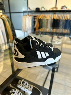 Adi2000 Negras con Suela Blanca - tienda online