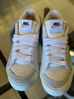Nike Blazer Blancas con Negro - Choice