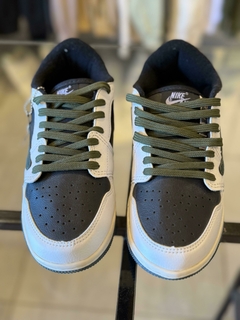 Imagen de Air Jordan 1 Low x Travis Scott 'Olive'