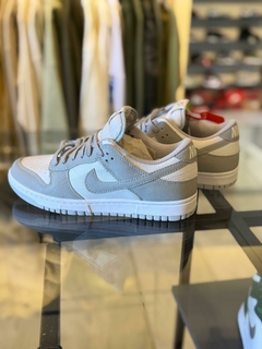 Nike Dunk Grises con Blanco - Choice