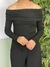 Blusa de Malha manga longa ombro a ombro na internet