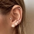 Kit trio de brincos clássicos pérola folheado a ouro 18k - comprar online